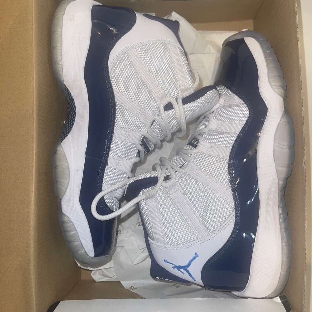 Air Jordan 11 Retro UNC Win Like 82 (GS)